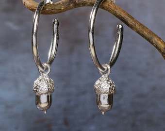 Orecchini a bottone a forma di ghianda minuscola - Perno in argento sterling - Italia