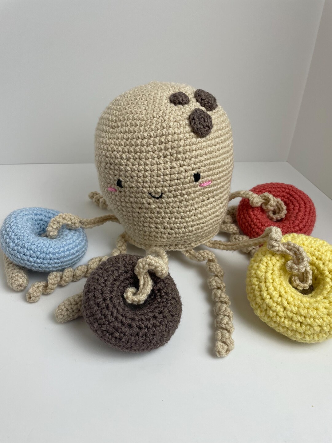 Octupus Threading Crocheted Octopus Plush: Handmade Amigurumi Threading Toy - Etsy