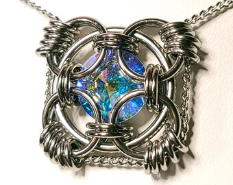 Stainless steel Her Majesty's Quilt chainmaille pendant necklace