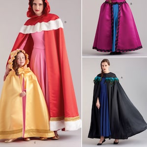 Peut inclure: Patron de couture pour quatre capes. Les capes sont de couleurs et de styles différents, notamment une cape rouge avec une bordure en fourrure blanche, une cape rose avec une bordure en dentelle noire, une cape noire avec une bordure en plumes bleues et vertes, et une cape jaune avec une bordure dorée.