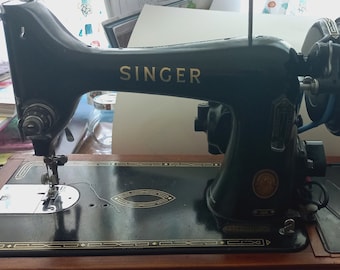 SINGER SEWING, OLD Sewing Machine, vintage Singer 99K Machine à coudre Antique Outil d’artisanat électrique du milieu du siècle Compagnon de couture électrique