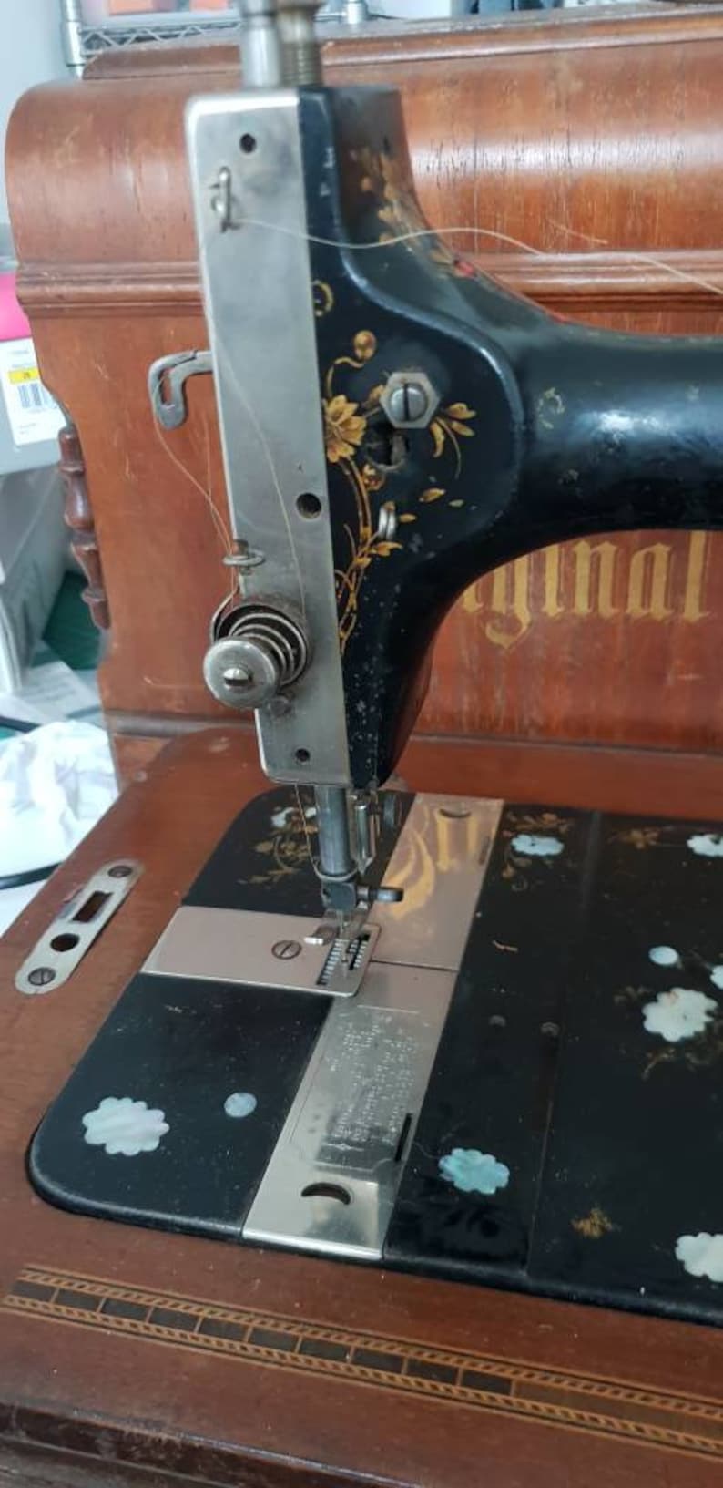 RARE ORIGINAL Hand-held Crank Victoria Sewing Machine, Antique Manual ...