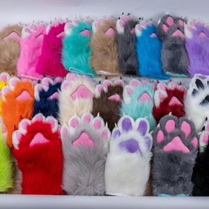 Mystery Box Fursuit Pfoten, Eine Vielzahl von handgemachten pelzigen Pfoten in zufälligen Farben, billige Katzenhandschuhe, Fursuit Handschuhe, handgemachte Furry Paws