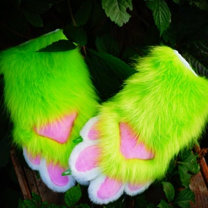 elf green white fursuit paws, fursuit gloves, furry paws, Cat paws, elf paws, Realistic Faux Animal paws,  cosplay furry, Halloween Costume