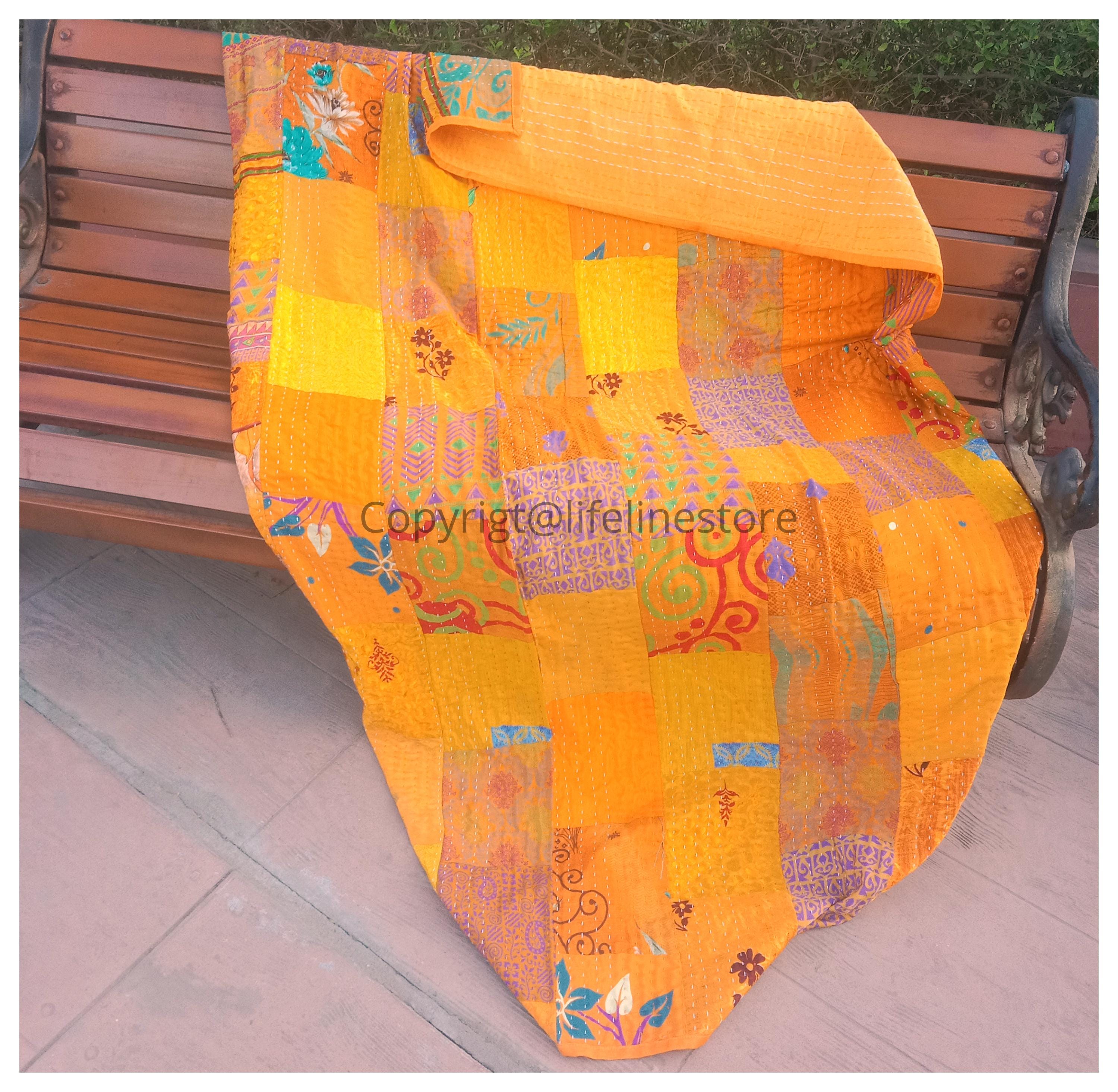 インドのヴィンテージハンドメイドパッチワークカンタキルト - Etsy 日本