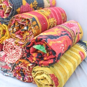 Wholesale Lot Of Indian Kantha Quilt Throw Reversible Blanket Bedspread Cotton Fabric Indian Vintage Cotton Kantha Quilts image 1