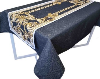 Nappe Tapisserie Noire De Style Baroque. Décoration d'intérieur de luxe, cuisine, textile de salon, idée exclusive de cadeau de pendaison de crémaillère