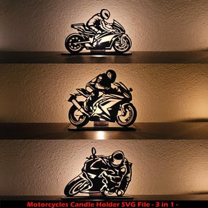 Può includere: Tre portacandele in metallo nero a forma di moto con una silhouette di un pilota. Le moto sono in pose diverse. Il testo "Motorcycles Candle Holder SVG File - 3 in 1 -" è in basso nell'immagine.