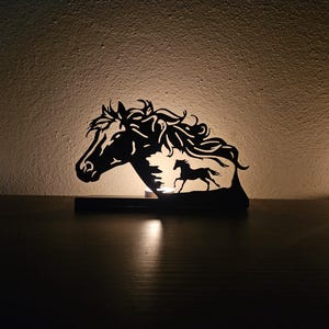 馬のキャンドルホルダー SVG、ティーライトホルダー、レーザーマシン、CNC 切断、DIY プロジェクト用のデジタルファイル、DXF、Ai、ベクター