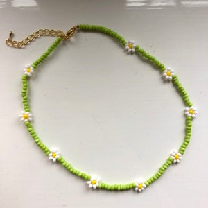 Green & White Beaded Daisy Necklace | Belly Chain | Seed Bead | Handmade | Choker | Indie | Boho | Minimalist | Summer | Lime Pastel