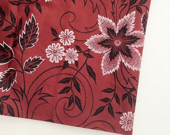 Vtg Flowers Fabric BTY & BTHY