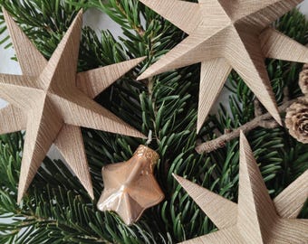 Edle 3D-Sterne aus Upcycling-Tapete, handgefertigte Weihnachtsdeko - Set aus 3 oder 5 Sternen in Gold, Silber und Schwarz