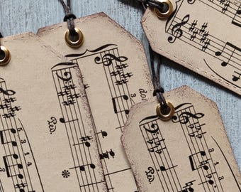 Geschenkanhänger aus echtem Vintage Notenpapier in handgefalteter Geschenkverpackung, Vintage, Upcycling, Mitbringsel, kleines Geschenk