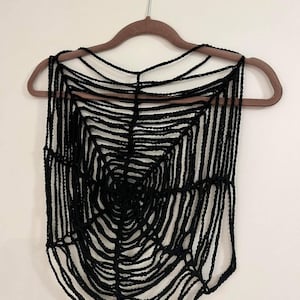 Gehäkeltes Spinnennetz Top