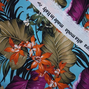 Silk Crêpe de Chine, Italian designer silk fabric, in a great print