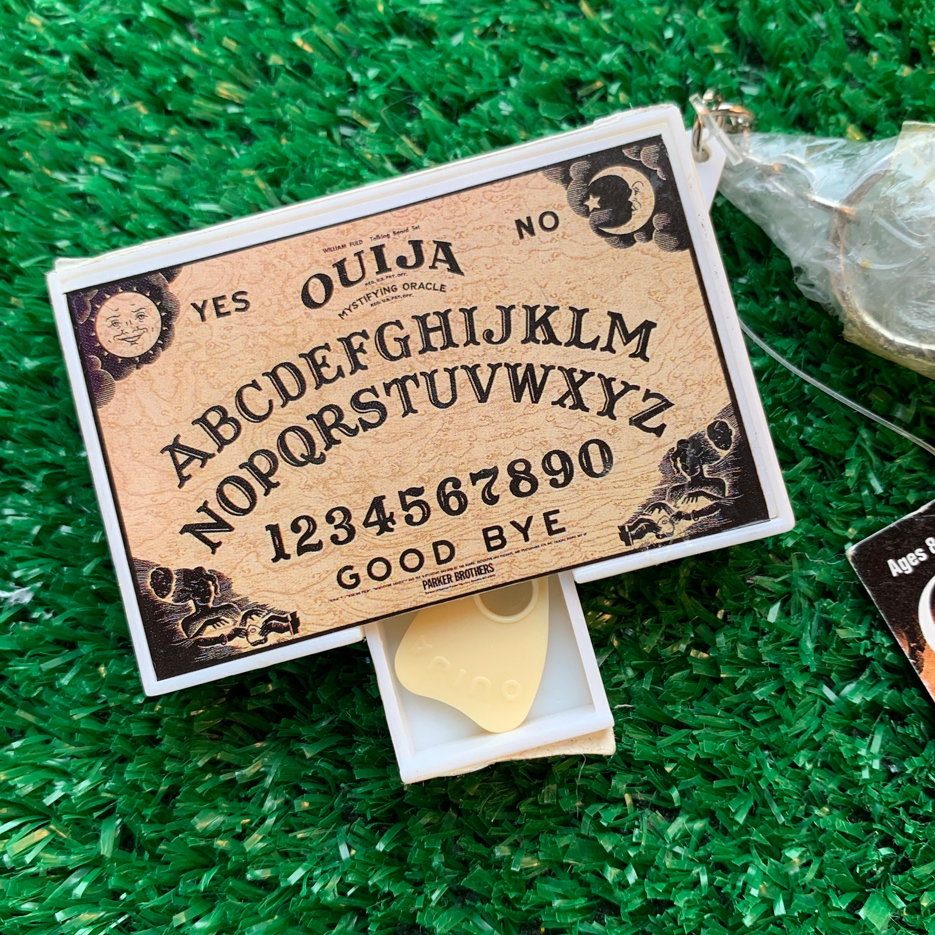 Vintage Basic Fun Ouija Board Schlüsselanhänger