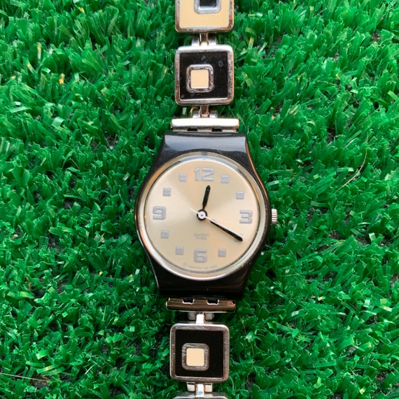 Awesome Mid Century Design Swatch Unisex Watch