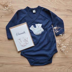 Body Eisbär Klappkarte A6 personalisierbar zur Geburt Baby Kleinkind Schlupfbody Wickelbody Bio Baumwolle langarm genderneutral