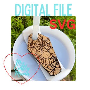 Decorazione per bara a forma di ragno Stanley da 40 oz, file di taglio digitale SVG 2.0 per laser, decorazione per bicchiere spettrale, pronta per Glowforge