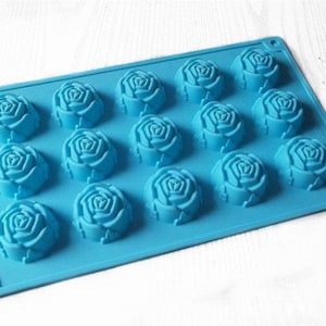 15-cavity Rose Flower Cake Mold Flexible Silicone Choclate Mold Soap Mold Soap Candle Candy