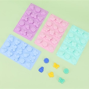 15-cavity Butterfly Bee Dragonfly Cake Mold Flexible Silicone Soap Mold For Handmade Soap Candle Candy