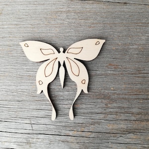 Butterfly unfinished Wooden shapes ornament Craft Supply DIY, Wall decor, Laser Cut Wooden Shapes, not painted, 0000185