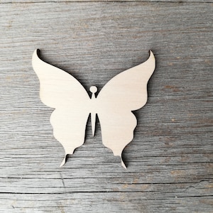 Butterfly Wooden unfinished Laser Cut Shapes, Craft Supply DIY, not painted, 0000183