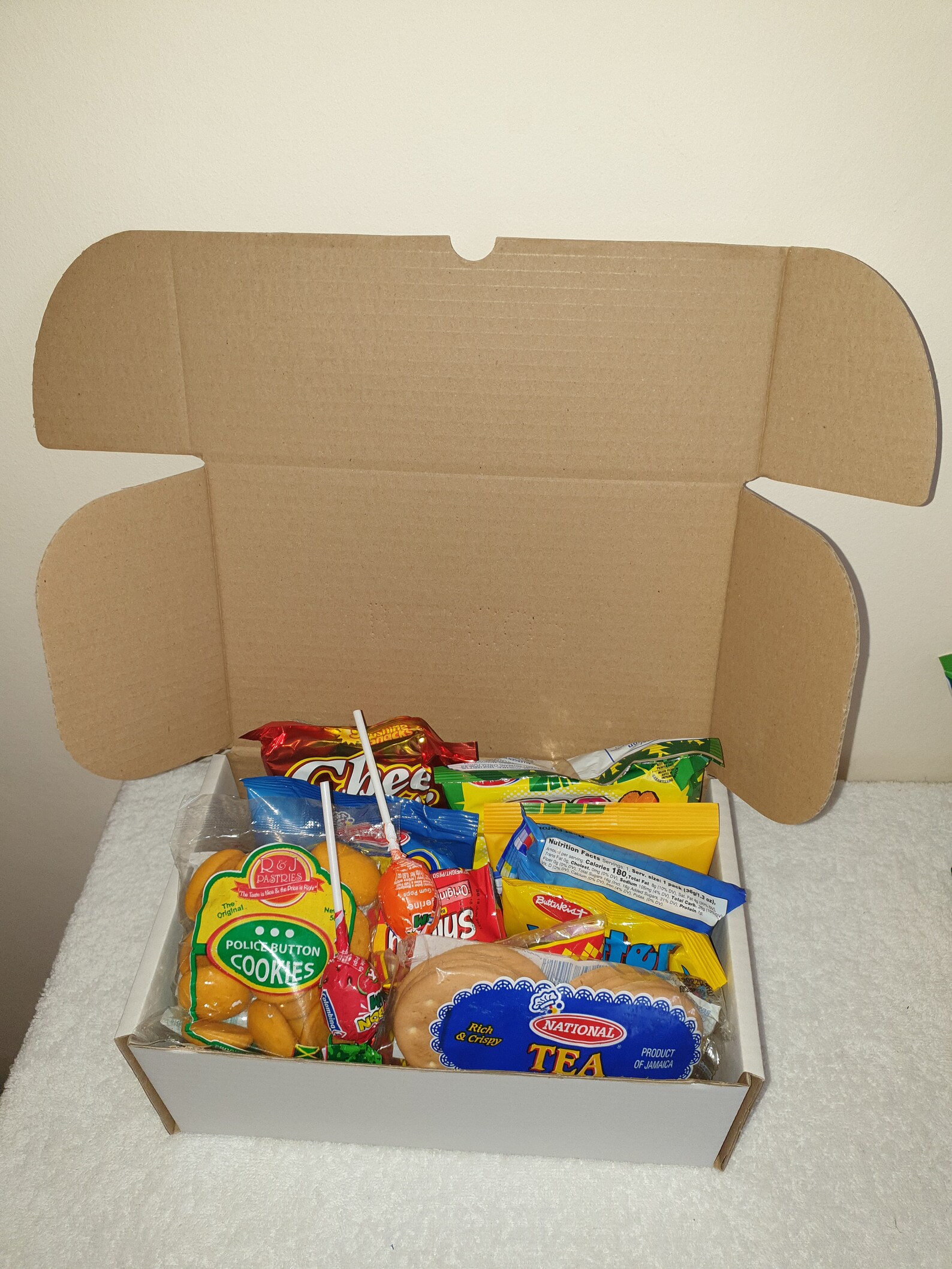 Jamaica Caribbean Snack Box Gift Box Hamper Chee Zees Big Foot Etsy
