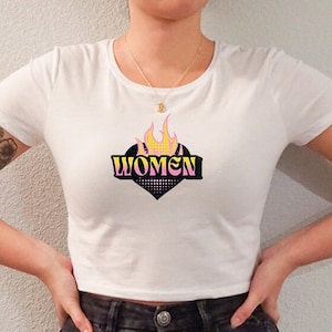 Women&#39;s Y2K Baby Tee | Women’s 00s Crop Top | Y2K Aesthetic Clothes | Alt Indie Clothing