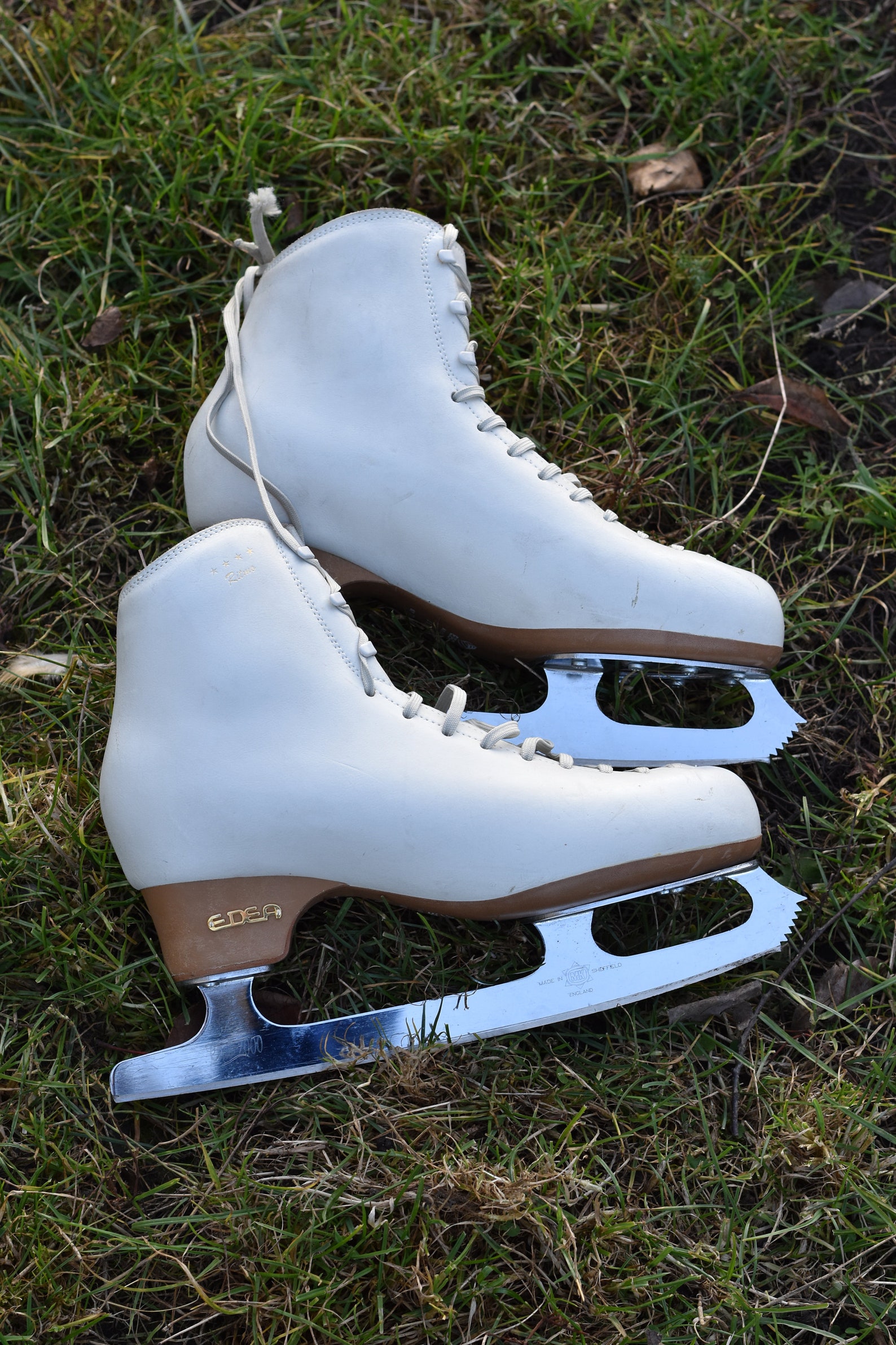 White Leather Ice Skates EDEA Vintage Y2K Size 275 Etsy