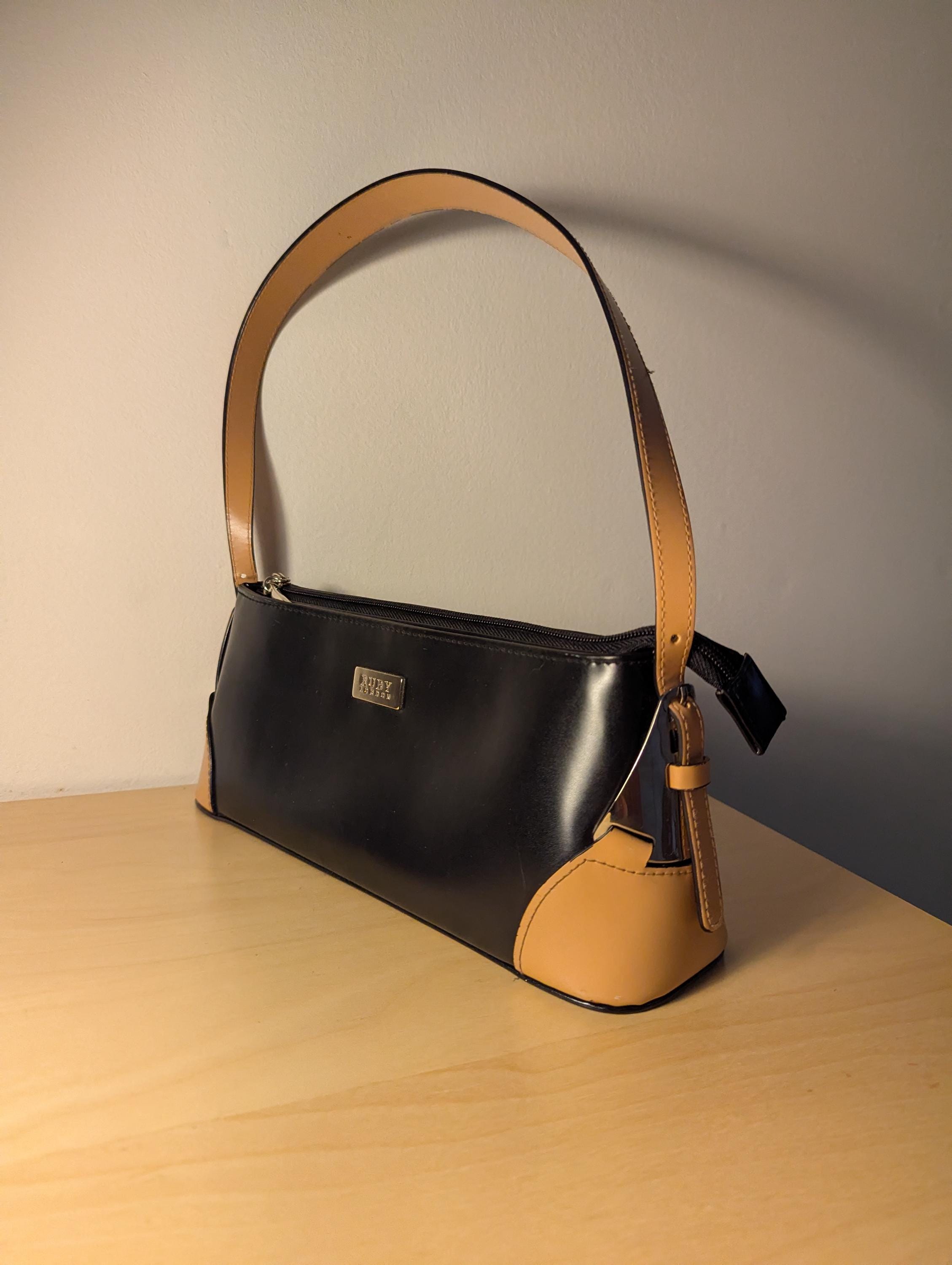 00s Leather Shoulder Bag - Etsy UK