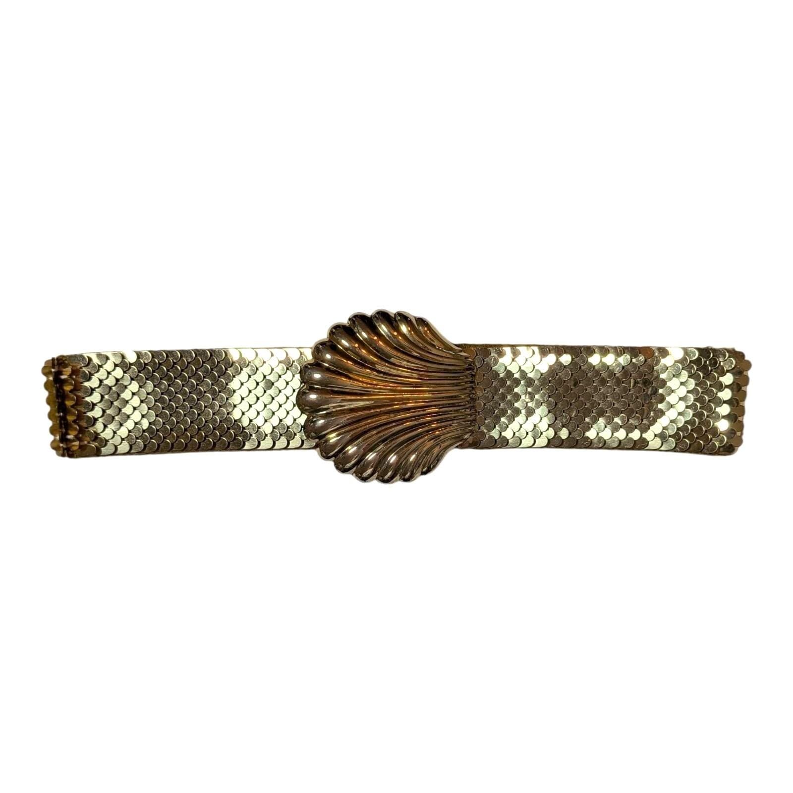 Vintage Skinny Gold Metal Floral Etched Fish-Scale Stretchy Waist Belt 1970s Vintage Gold Fish Scale Stretch Belt: 1970s Elastic  main image 4