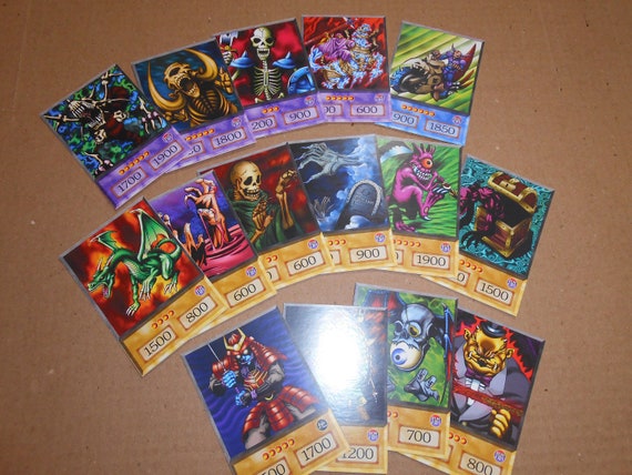 Bonz Deck (130 Cards +36 Rare) +deckbox & Playmat - Etsy