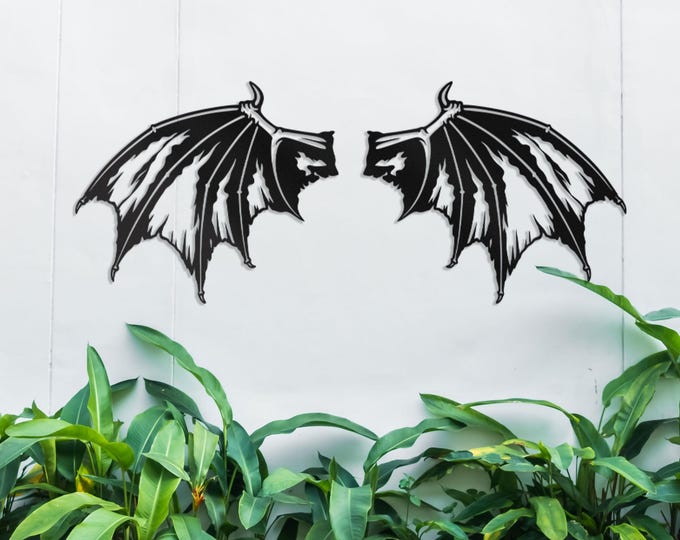 Metal bat wing wall decor, bat wing wall hanging for halloween, Gothic Black Metal Wall Decor for Spooky Home Decoration