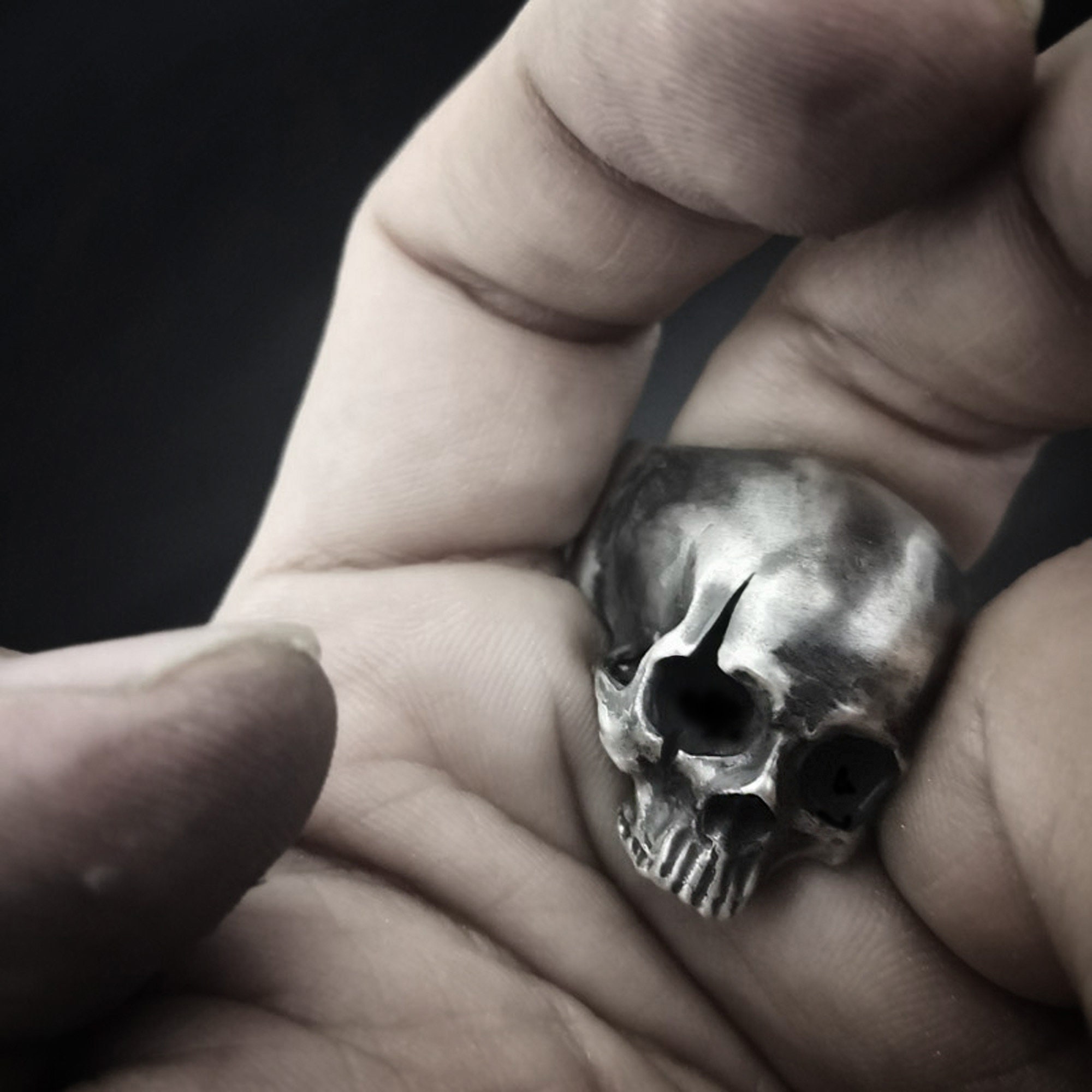 Handcrafted 925 Silver Scar Skull Rings Unique Scar Design for Men