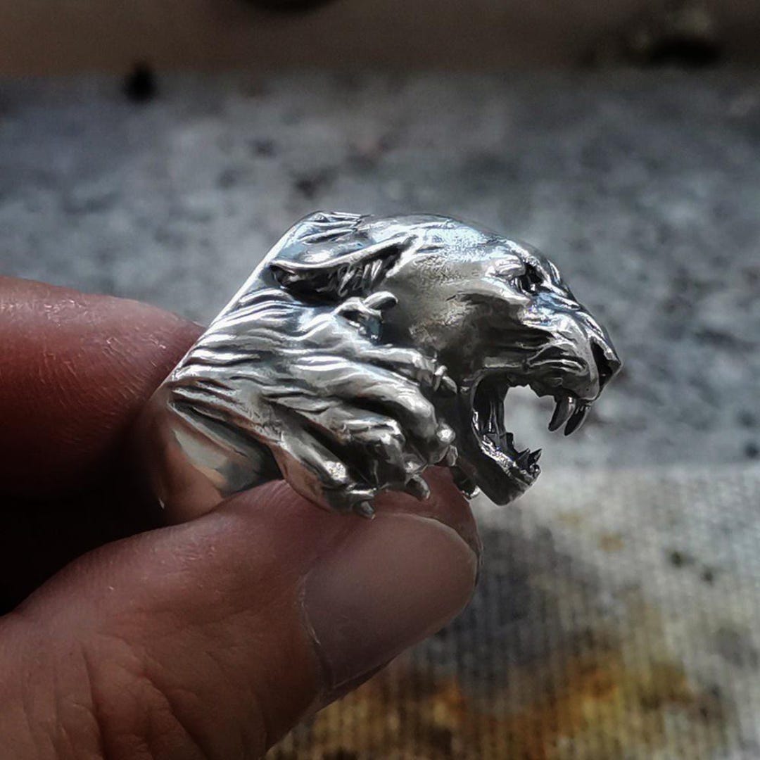 Anillo de jaguar de plata esterlina cincelado a mano: banda de
