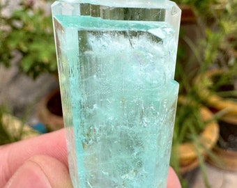 Aesthetic Blue Color Aquamarine Crystal . Minerals , Mineral specimens , gems , 103 Carat
