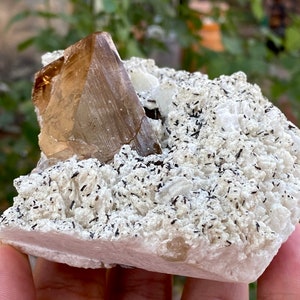 Natural Topaz With Albite Combine Specimen , minerals , mineral specimens , crystals 500 Grams