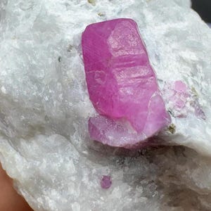 Natural Pink Ruby Crystal on Matrix, mineral Specimen, crystal, gemstone , gem , 78 Gram