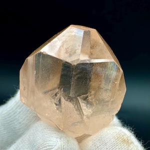 130 Carat Transparent Golden Topaz Crystal Specimen , minerals , mineral specimens , crystals , gems , Gemstones