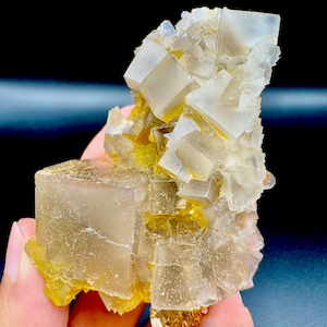 60 CTS Natural Purple Fluorite Specimen , Mineral Specimens , Crystals