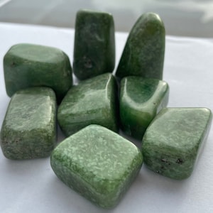 Serpentine tumble stone , Serpentine crystal, polished gemstone, crystal healing, crystal, serpentine gemstones, tumble stone