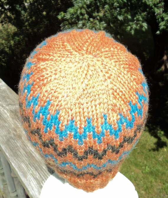 ZIGZAG Beanie - Knitted Hat Made With 100% Wool Worsted Yarn