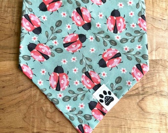 Floral Bug | Cat/Dog Snap On Reversible Pet Bandana | Flowers | Daisies | Ladybug | Bugs | Insects | Flying Insects | Nature | Outdoors