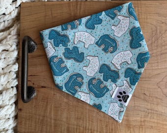 Blue Crackers | Cat/Dog Snap On Reversible Pet Bandana | Food | Desserts | Snacks | Snack Time | Sweets | Animals | Cookies | Colorful