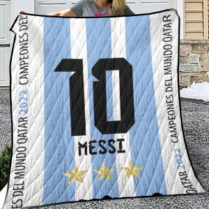 Messi Campeón Mundial - Worldcup Winner 2022Lightweight & Breathable Quilt With Edge-wrapping Strips image 1
