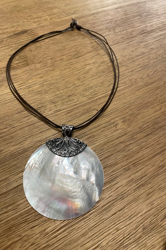 Sterling Silver Mother of Pearl Pendant - Etsy Sarda Mother of Pearl and Sterling Silver Shell Pendant display picture 1