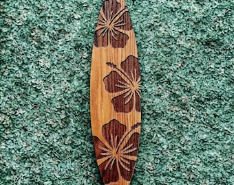 Hibiscus, Surfboard, Wall Art, Flower Decor, Hibiscus Flower, Flower Wall Art, Boho decor, home decor, sign, Surfboard Sign, Beach Decor