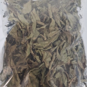 Dried Bitter Leaves