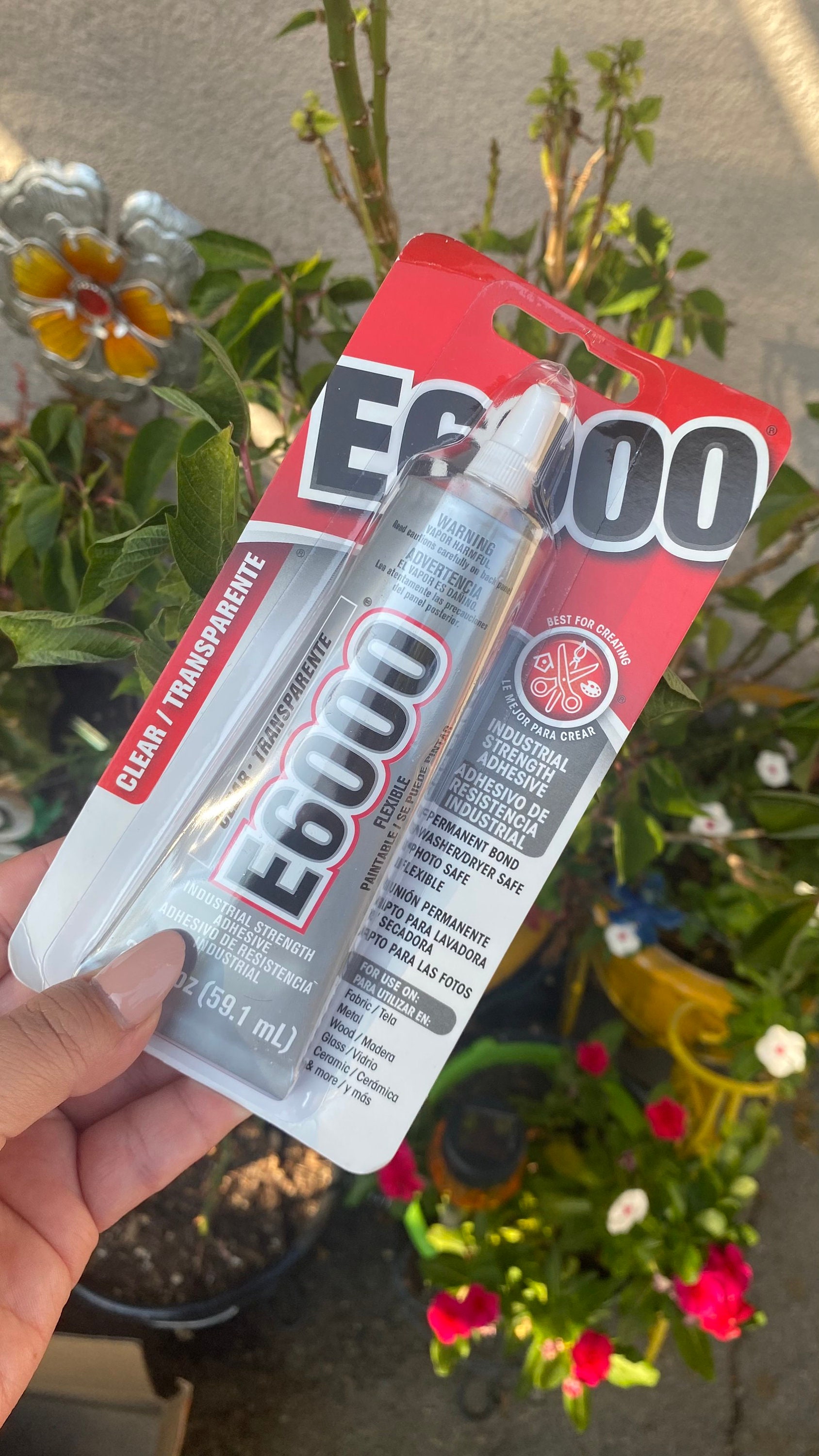 E6000 3.7 Oz Industrial Strength Adhesive Glue Clear W/ FREE TIP